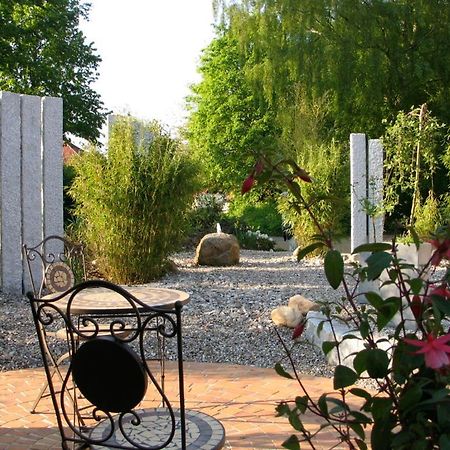 Modernes 5-Sterne-Ferienhaus Im Maisonettenstil In Damp Ngoại thất bức ảnh