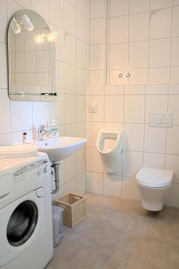 Modernes 5-Sterne-Ferienhaus Im Maisonettenstil In Damp Ngoại thất bức ảnh